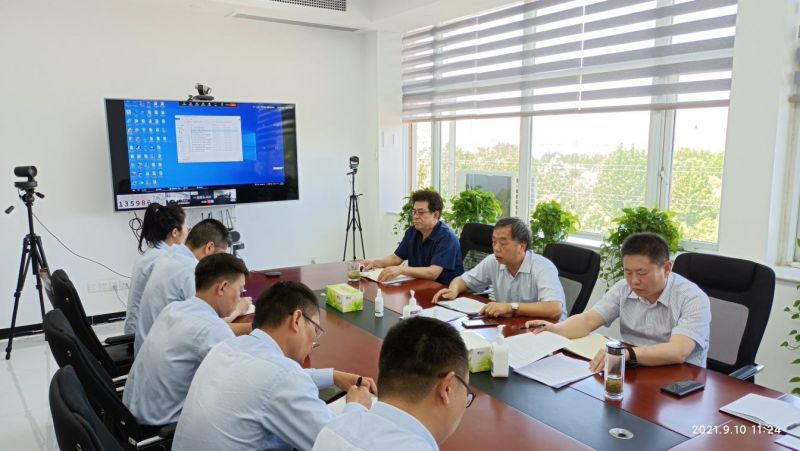 
				   
					黃河同力、騰躍同力黨委召開9月份支部書記例會  布置開展“大干四個月 沖刺年目標(biāo)”主題黨日活動
				 